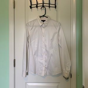 Banana Republic Classic White Button Down